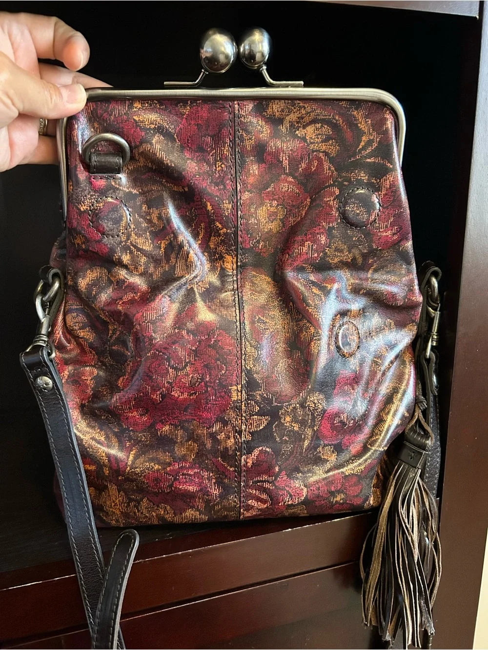 Vintage-Inspired Floral Jacquard Crossbody Bag in Burgundy and Gold